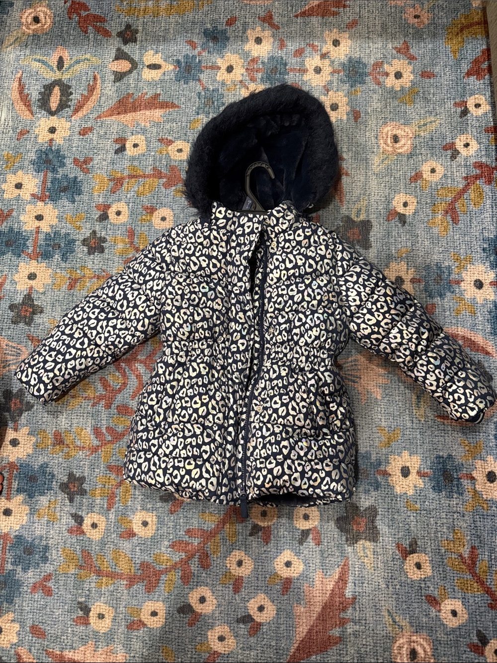Member’s mark • navy blue cheetah print toddler puffer